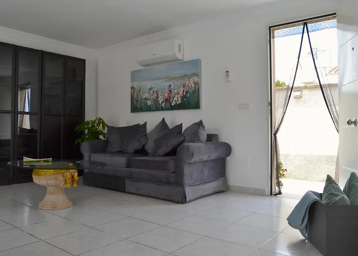 Townhouse With Shared Pool * Torrevieja