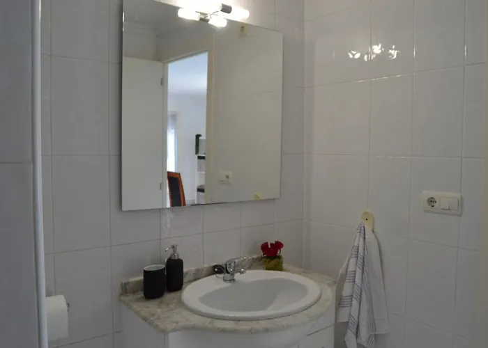 Townhouse With Shared Pool Holiday home