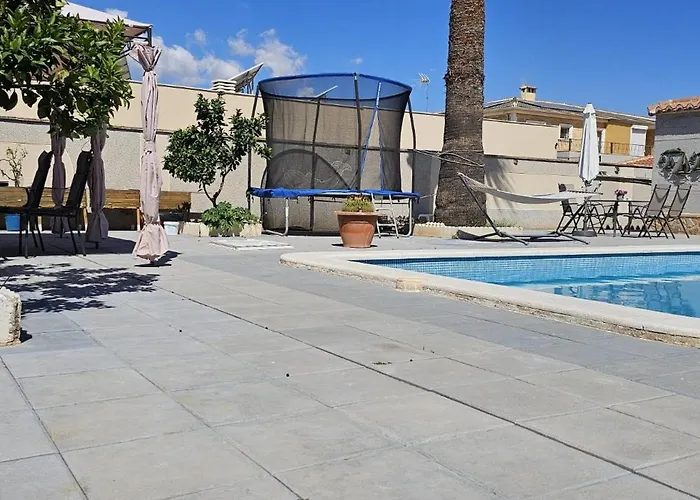 Townhouse With Shared Pool * Torrevieja